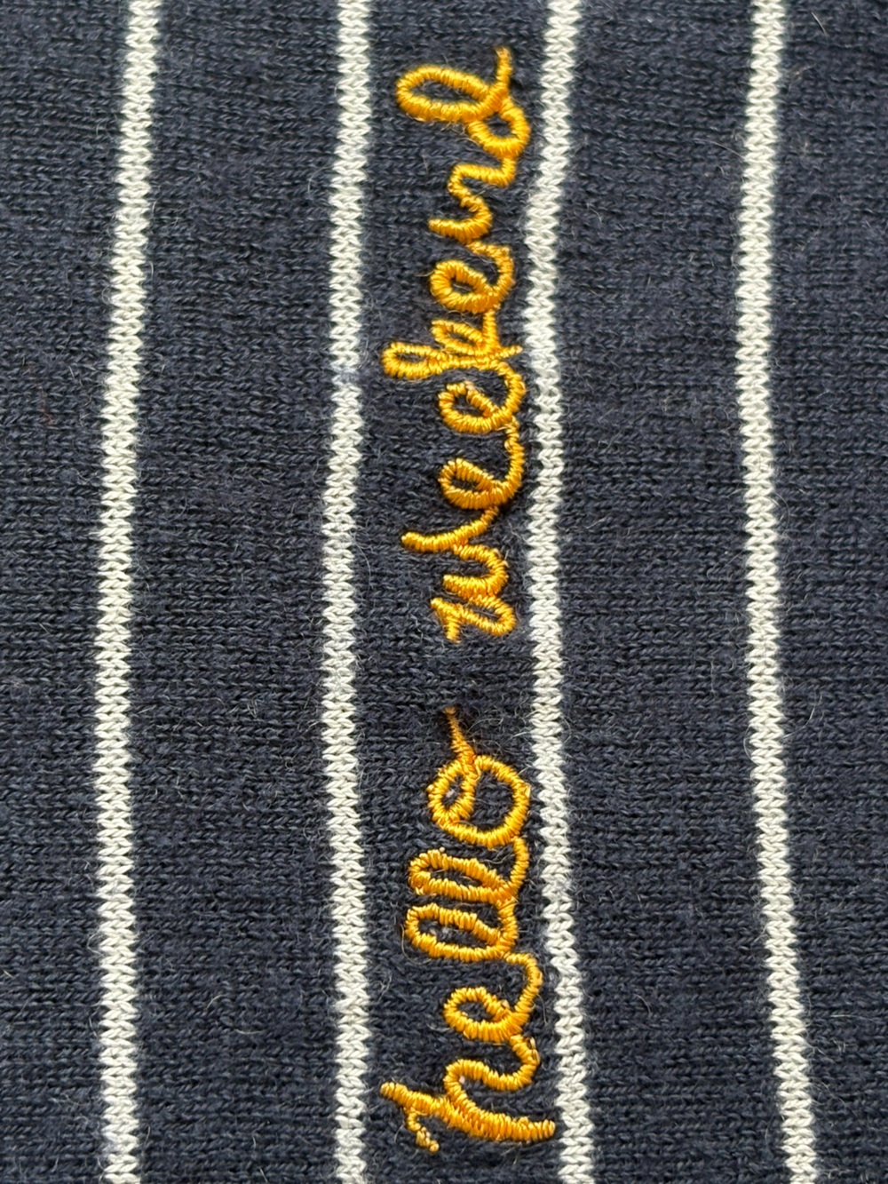 Banana Republic silk & cashmere Crewneck Sweater with Yellow Embroidery - Picture 3 of 5